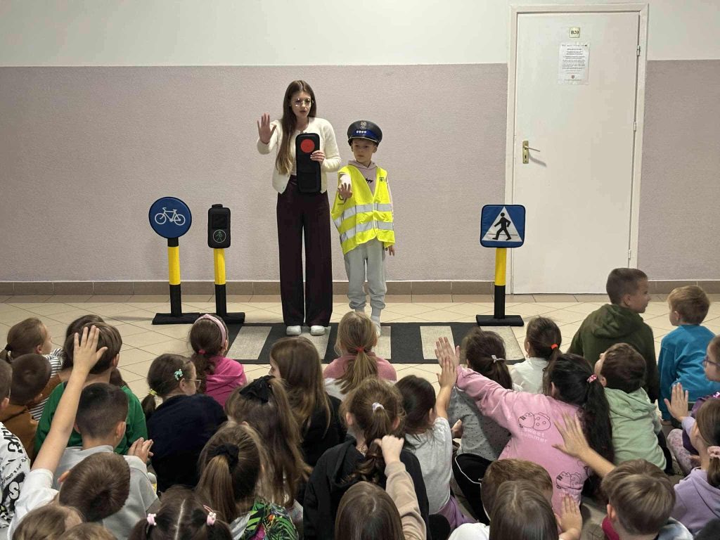 565457907 820114377323104 8399880167542641883 n