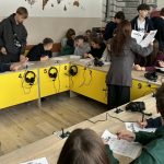 330b7411 a7ef 497e 94d5 4ae109f81b1e