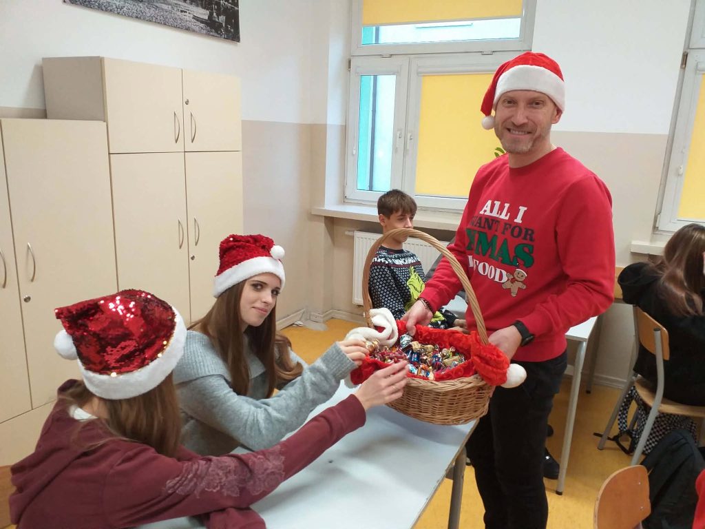 593869440 25359274793732959 4447423908461467240 n